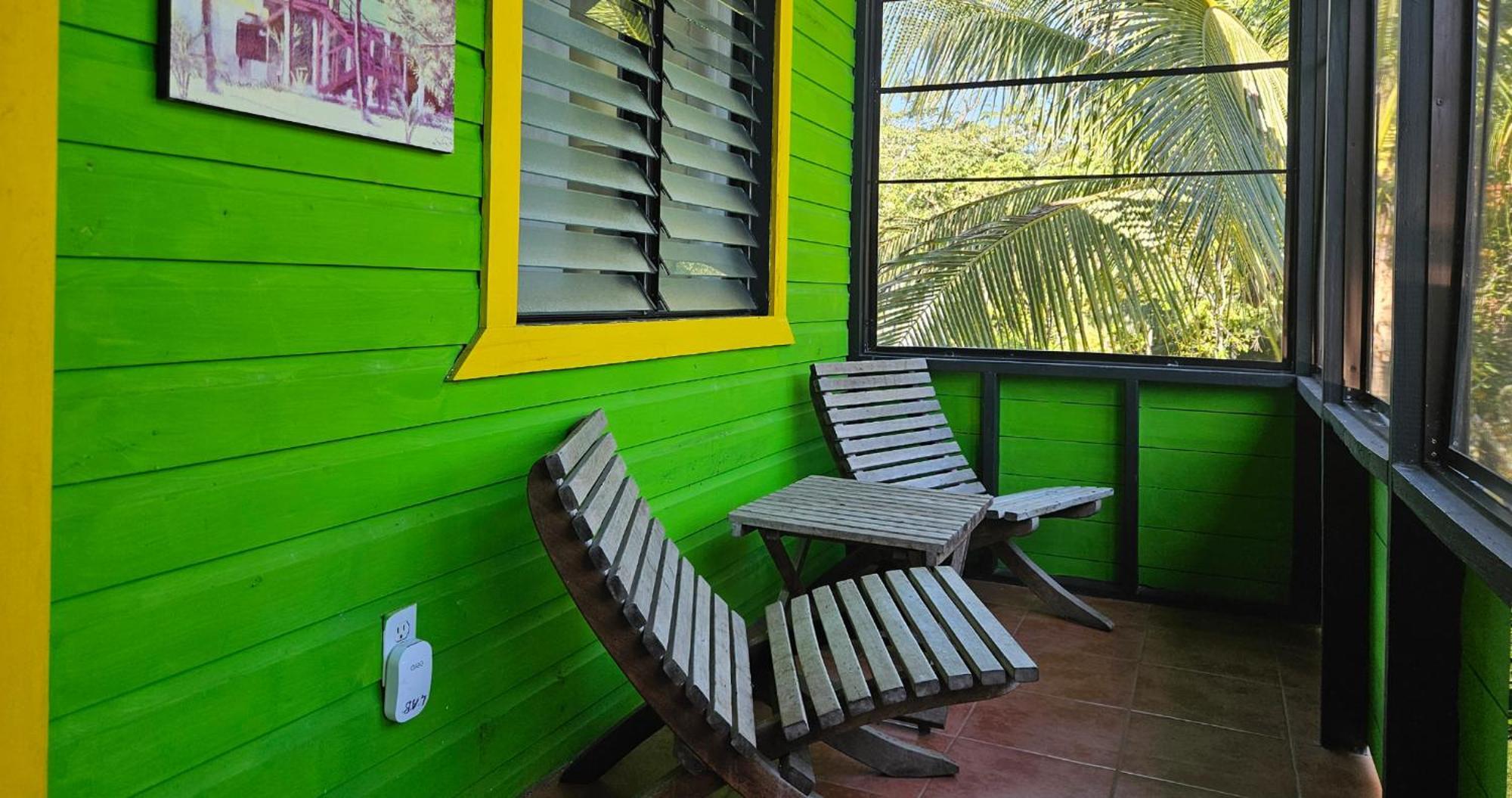 Lower Dover Jungle Lodge & Maya Ruins Unitedville Phòng bức ảnh